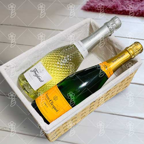 Prosecco And Veuve Clicquot