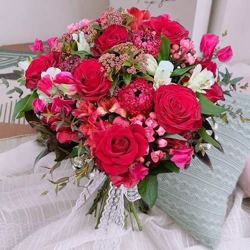 Lush Red Passion Bouquet