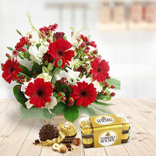 Holiday Season Flower Arrangement
