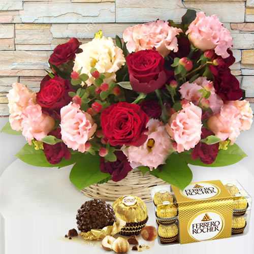 Elegant Christmas Flower Display