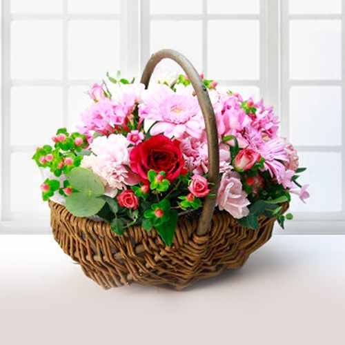 Seasons Greetings Basket