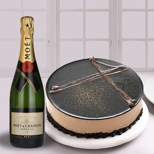 Cake And Moet