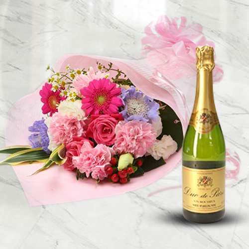 Seasonal Flower With Sparkling Wine